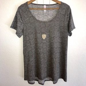 LuLaRoe Classic T - Size Large
